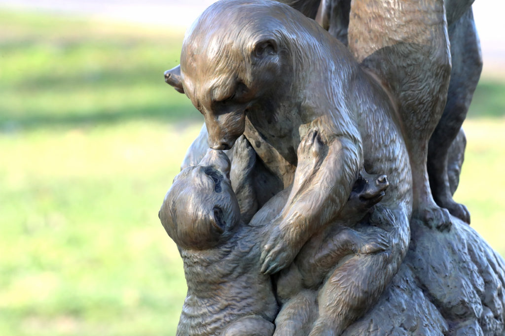 Waco Sculpture Zoo - Meerkat Tribe
